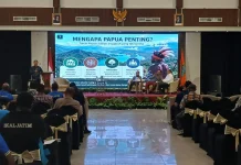 Ikaljatim Gelar Diskusi Strategis di Sorong Bersama Paulus Waterpauw