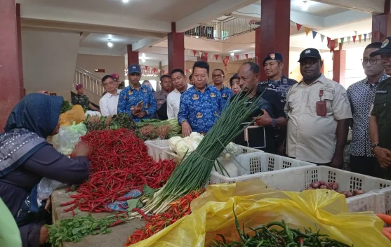 Satgas Pangan Pantau Harga Bahan Pokok di kab Sorong