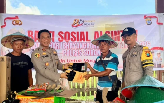 Polsek Klamono Serahkan Bantuan Alsintan kepada Kelompok Tani Makmur