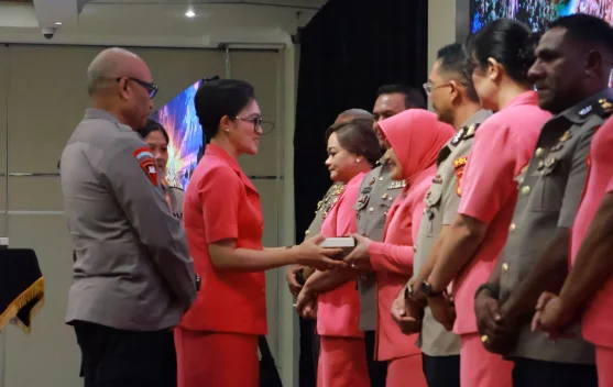 Berita Foto - Kapolda Papua Barat Daya Pimpin Sertijab Terhadap 3 ...