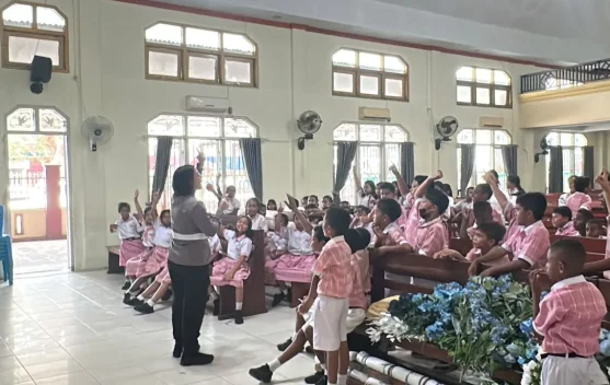 Berita Foto - Polantas Bersama Masyarakat – Goes to School - RRI.co.id