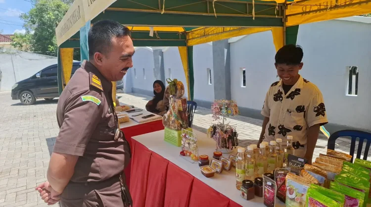 Kejari Sumenep Gandeng Pemkab SumenepGelar Pasar Murah dan Bazar Ramadan