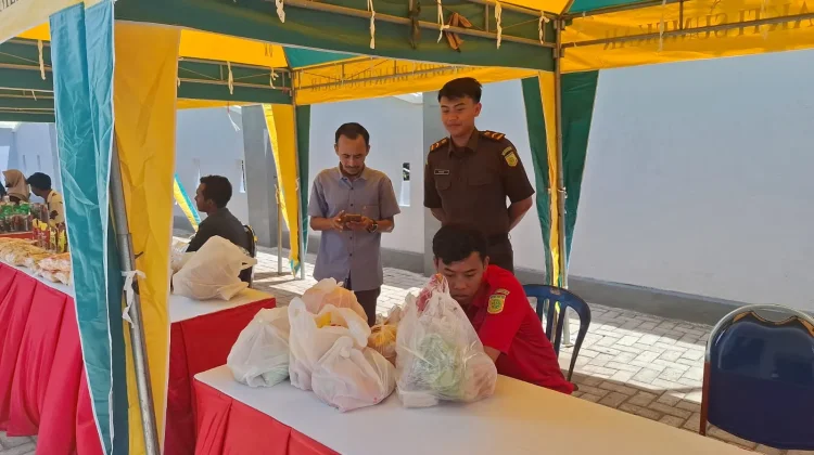 Kejari Sumenep Gandeng Pemkab SumenepGelar Pasar Murah dan Bazar Ramadan