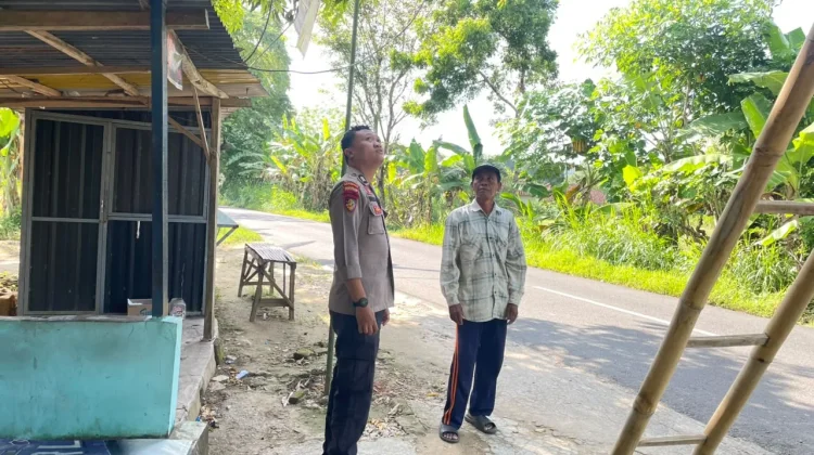 Polisi Sambangi Warga Jaga Keamanan