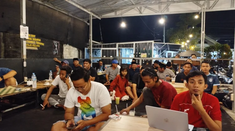 Antusias Warga Sumenep Novar Timnas Indonesia