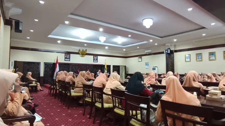 Berita Foto - DWP Sumenep Edukasi Deteksi Dini Kanker Serviks dan ...