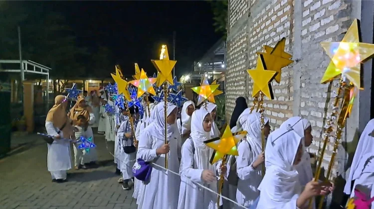 Kemeriahan Gebyar Muharram SDIT Al Hidayah Sumenep