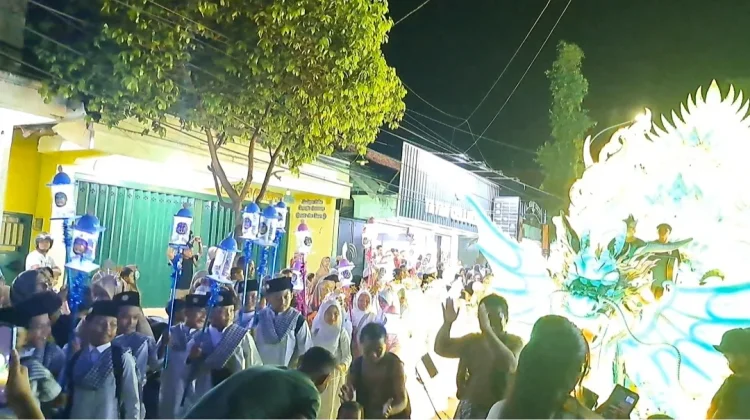 Kemeriahan Gebyar Muharram SDIT Al Hidayah Sumenep