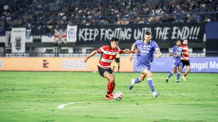 Aksi Giovani dan Aji Kusuma Bersama Madura United Musim Lalu