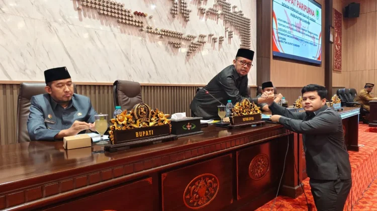 DPRD Sumenep Sahkan Hasil Pembahasan Pertanggungjawaban APBD 2025
