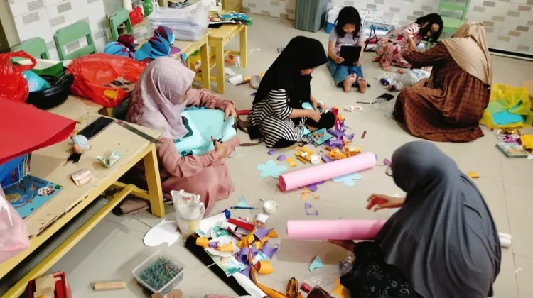 Guru PAUD Al-Qur'an Suryalaya Manfaatkan Liburan untuk Persiapan Tahun Ajaran Baru