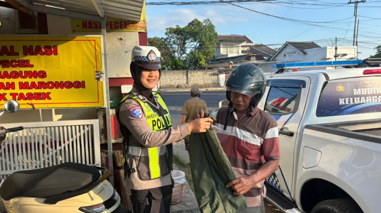 Satlantas Sumenep Gelar Polantas Menyapa