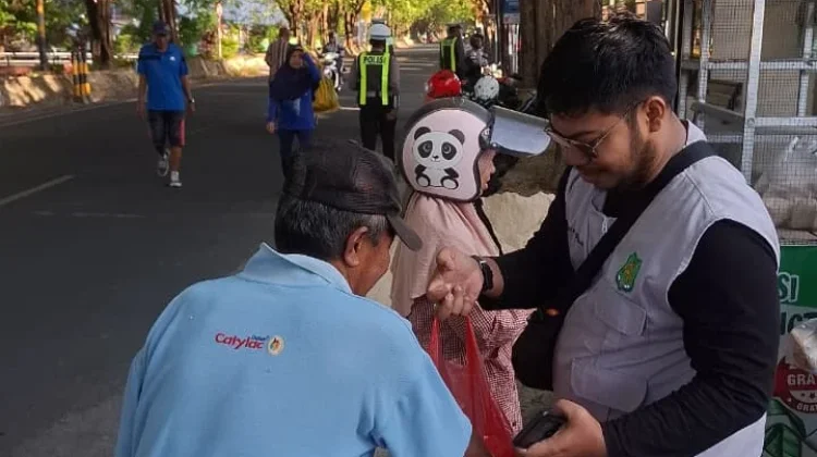 Kita Berbagi Sosial Tebar Kebaikan Melalui Nasi Bungturat