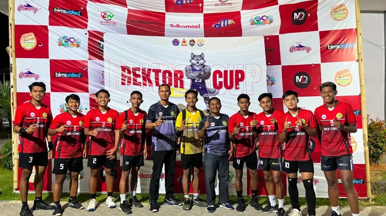 Sabet Kemenangan 2-0, Tim Voli Putra SMKN 1 Sumenep Melaju di Rektor Cup Unija