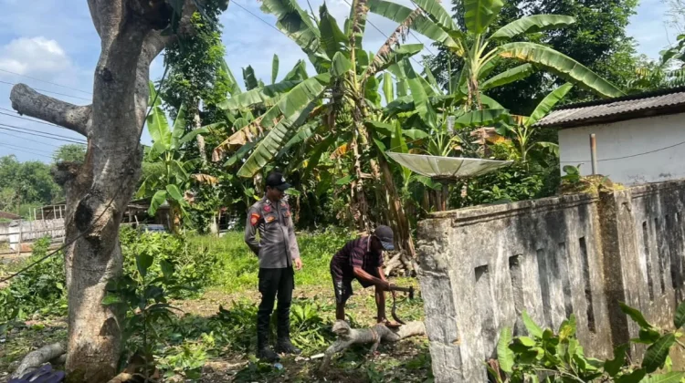 Polsek Batuputih Gelar Patroli Sambang Desa