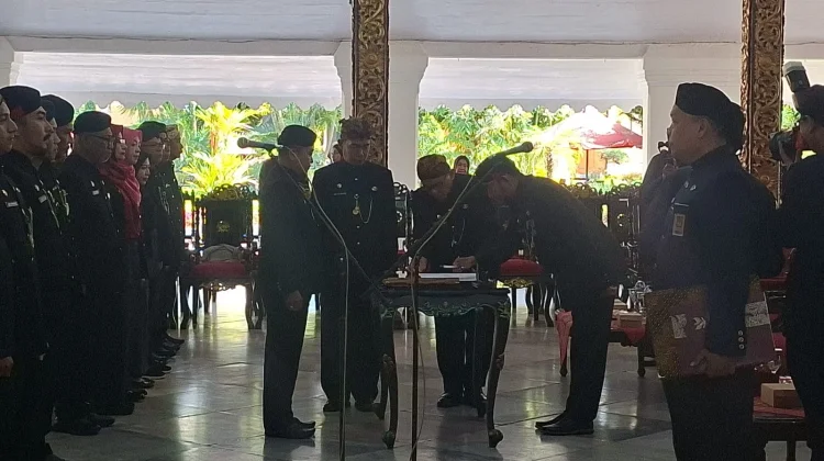 Puluhan pejabat Administrator dan pengawas Dilantik Bupati Sumenep