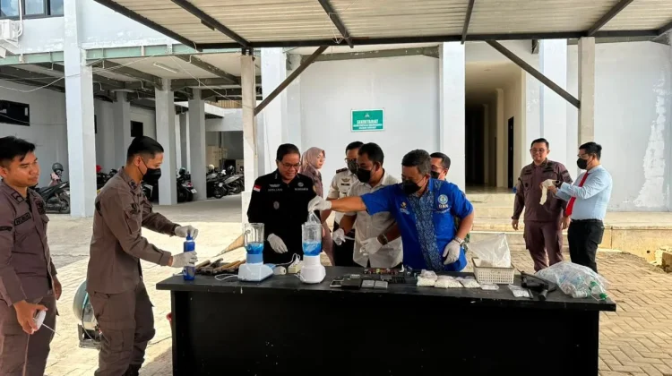 Kejari Sumenep Musnahkan Barang Bukti Inkrah
