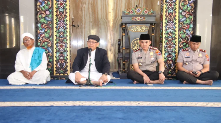 Berita Foto - Polresta Sumenep Perkuat Moral Melalui Binrohtal - RRI.co.id