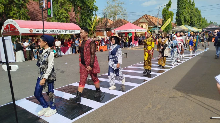 Sunday Batik on The Street 2026