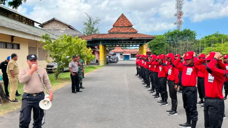 Calon Paskibraka Diajak Satlantas Polresta Sumenep Jadi Pelopor Keselamatan
