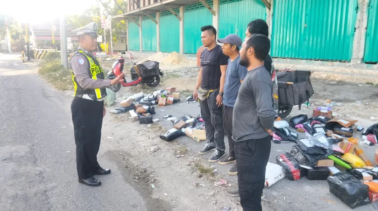 Satlantas Polresta Sumenep Ajak Sopir Ekspedisi Tertib Parkir