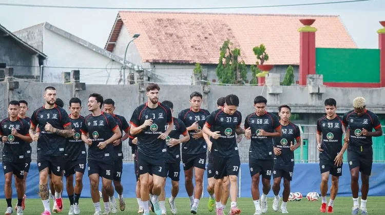 Latihan Pemain Madura United di Masa Persiapan sebelum Kompetisi