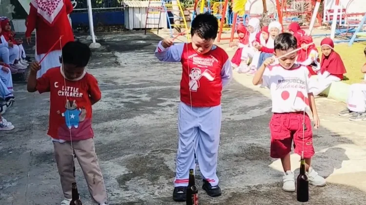 Semangat Kemerdekaan, Anak PAUD Al-Qur’an Suryalaya Ikuti Lomba Agustusan
