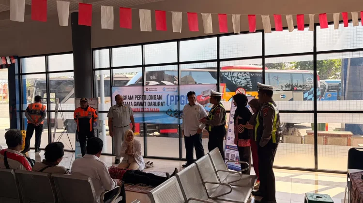 Satlantas Polresta Sumenep Ramp Check Bus Digelar di Terminal