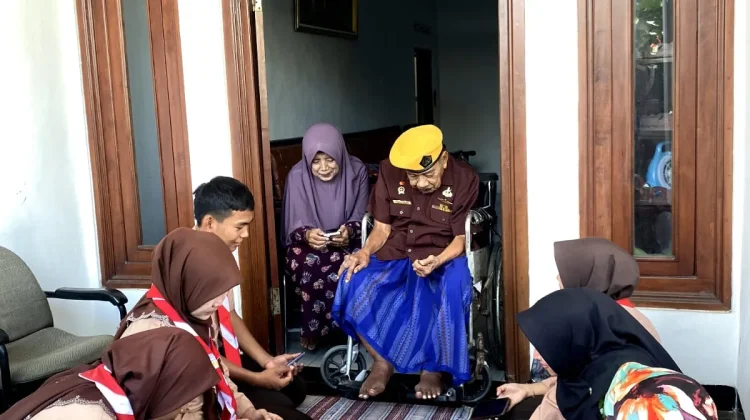 Belajar Sejarah Langsung dari Veteran
