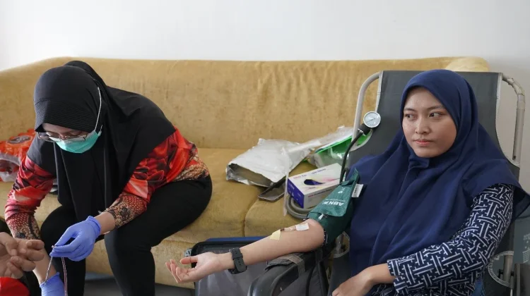 Semarak HUT ke-81 RI, Imigrasi Pamekasan Peduli Kesehatan Masyarakat