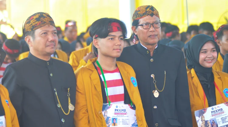 Pembukaan PKKMB Universitas Wiraraja Sumenep
