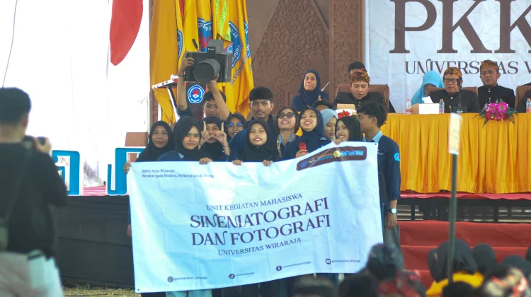 UKM Universitas Wiraraja Diperkenalkan Kepada Mahasiswa Baru di PKKMB