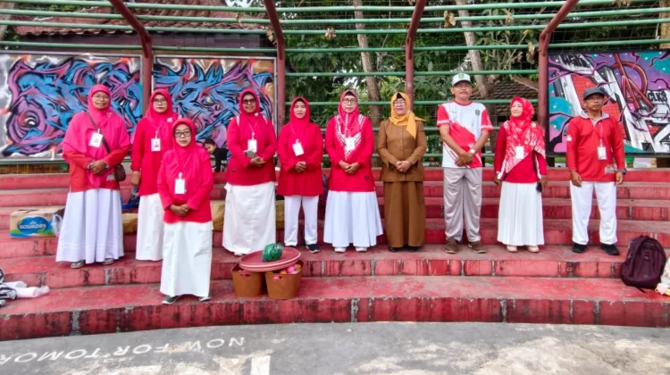Guru PAUD Kecamatan Kota Semarakkan HUT ke-81 RI