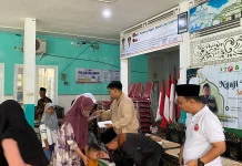 Puluhan Anak Yatim Terima Santunan di Balai Desa Lobuk