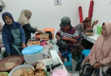 Bubur Murah Pasar Jangara Penuh Berkah