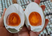 Telur Asin Masir Sumenep Diminati Luar Daerah