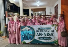 Majelis An-Nisa BSA Kolor Nikmati Wisata Religi Liburan Sekolah