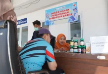 Semarak HUT ke-81 RI, Imigrasi Pamekasan Peduli Kesehatan Masyarakat