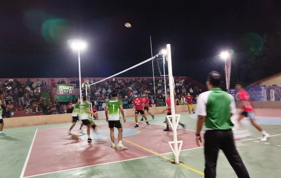 Berita Foto - Final Voli Putra Rektor Cup Unija 2026 - RRI.co.id