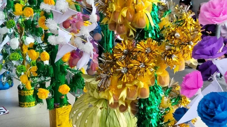 Warna-warni Telur Hias Perayaan 260 Tahun Sungailiat