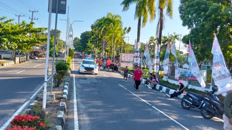 Ribuan Peserta Ikuti Jalan Sehat Peringatan Hari Jadi ke-260 Sungailiat