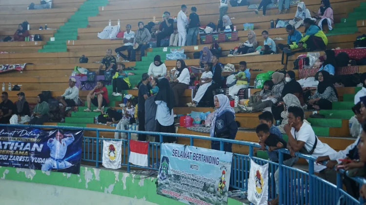 Pelaksanaan Liga Karate Antar Pelajar Series 2 Season 2 di GOR Sahabudin