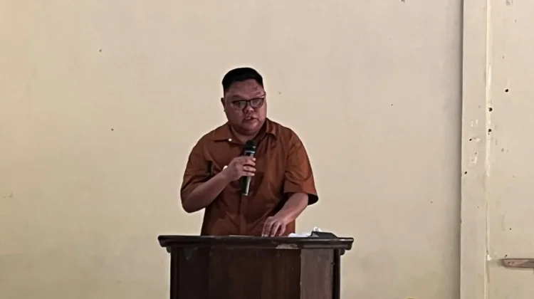 Wabub Sangihe Serakan Bantuan Bencana di Kecamatan Tabukan Utara