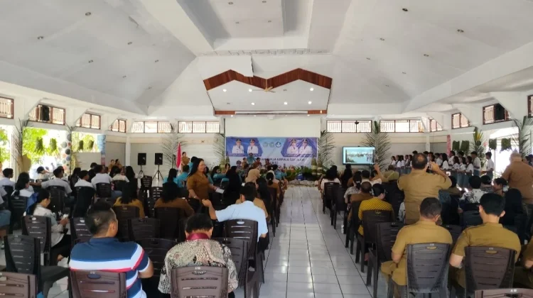 Plt Sekda Sangihe Buka MKKS Se - Sulut