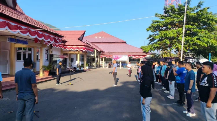Kepala RRI Tahuna Buka Peringatan Hari Radio Ke-81
