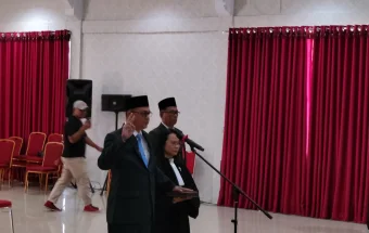 Bupati Thungari Resmi Lantik Davidson Djarang Pimpin Disdukcapil Sangihe