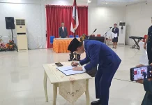 Bupati Sangihe Lantik Johanis Pilat Sebagai Pejabat Sekertaris Daerah