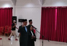 Bupati Thungari Resmi Lantik Davidson Djarang Pimpin Disdukcapil Sangihe