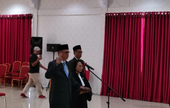 Bupati Thungari Resmi Lantik Davidson Djarang Pimpin Disdukcapil Sangihe