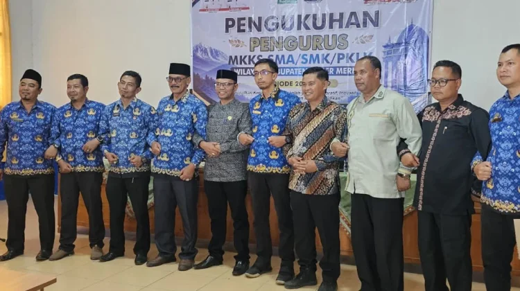 Kepala SMA Negeri 1 Bandar Pimpin MKKS Bener Meriah